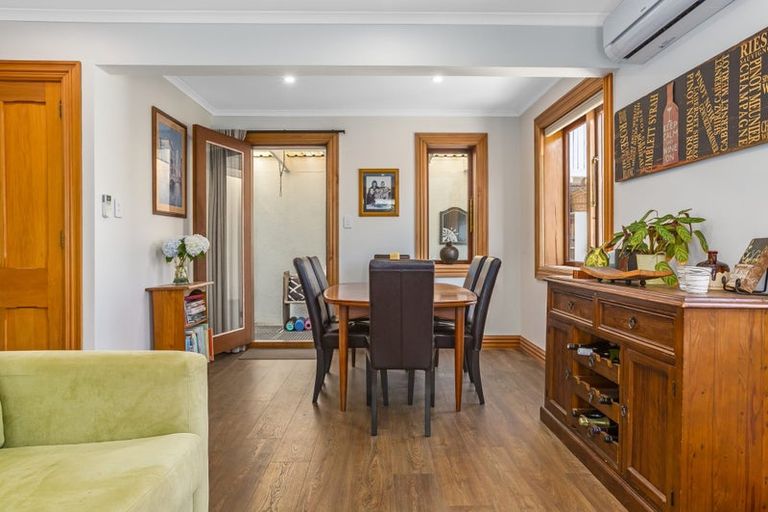 Photo of property in 28 Observatory Close, Whitby, Porirua, 5024