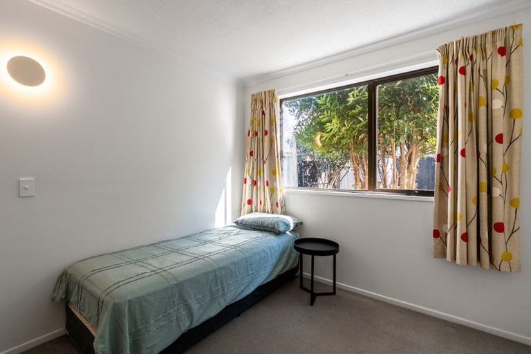Photo of property in 19 Yellowstone Crescent, Burwood, Christchurch, 8083
