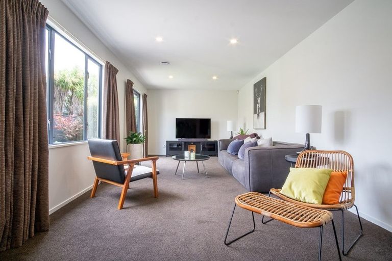 Photo of property in 137 Mcfaddens Road, St Albans, Christchurch, 8052