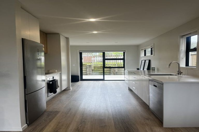 Photo of property in 10/370 Stokes Valley Road, Stokes Valley, Lower Hutt, 5019