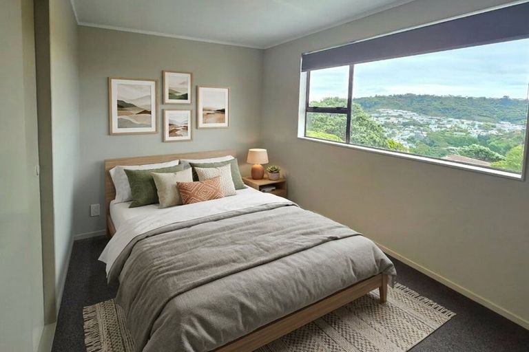 Photo of property in 18 Mercury Way, Whitby, Porirua, 5024