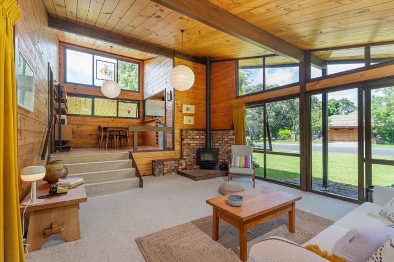 Photo of property in 101 Robinson Road, Whitianga, 3510