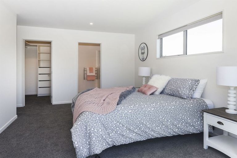 Photo of property in 5 Kingsbridge West, Burwood, Christchurch, 8083