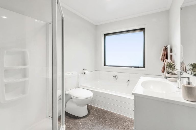 Photo of property in 57 Farnborough Way, Rolleston, 7615