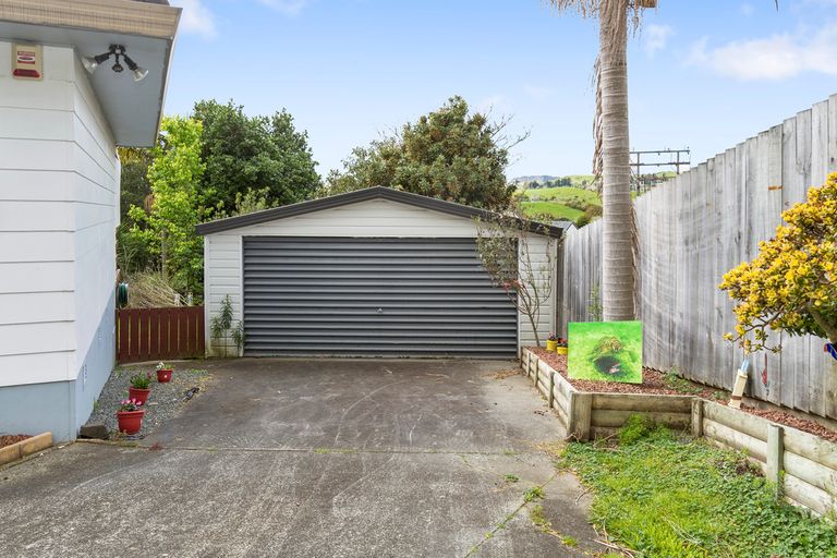 Photo of property in 16 Lochinvar Place, Hairini, Tauranga, 3112