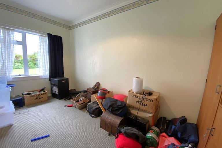 Photo of property in 15 Neptune Street, Dannevirke, 4930