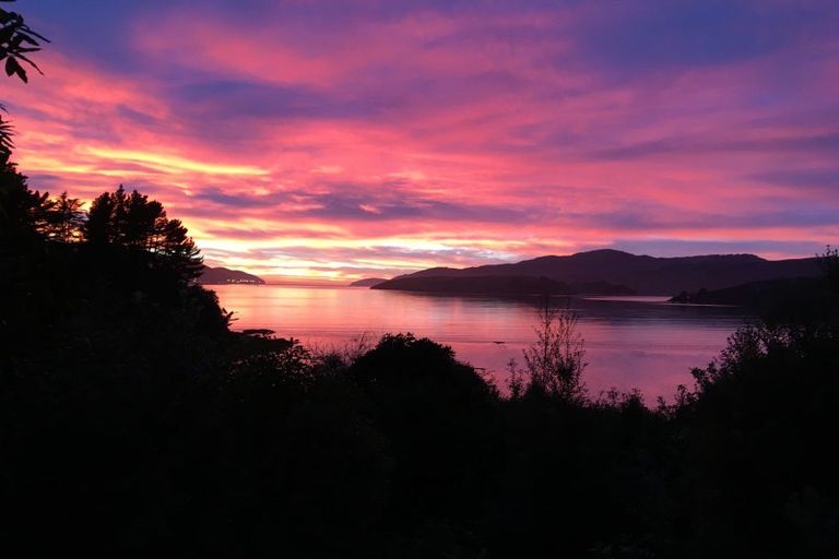 Photo of property in 135 Main Road, Allandale, Governors Bay, 8971