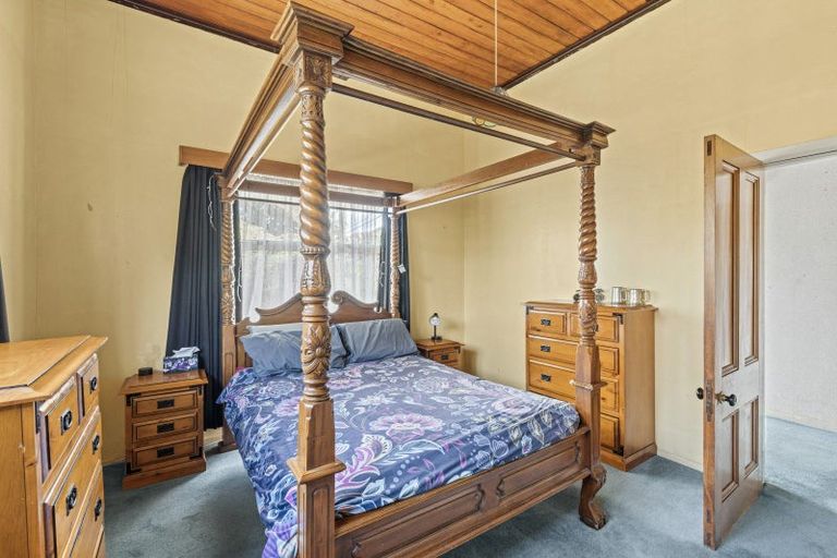 Photo of property in 19 Gordon Terrace, Hunterville, 4730