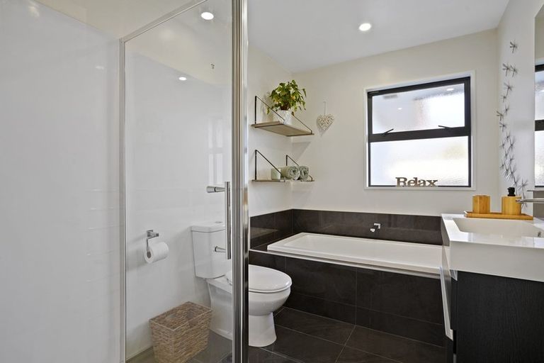 Photo of property in 55 Sequoia Way, Rangiora, 7400