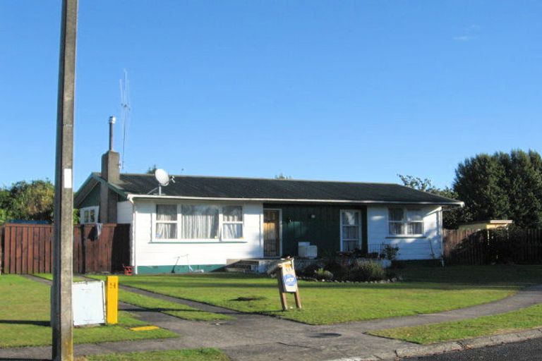 Photo of property in 13 Tui Place, Tokoroa, 3420