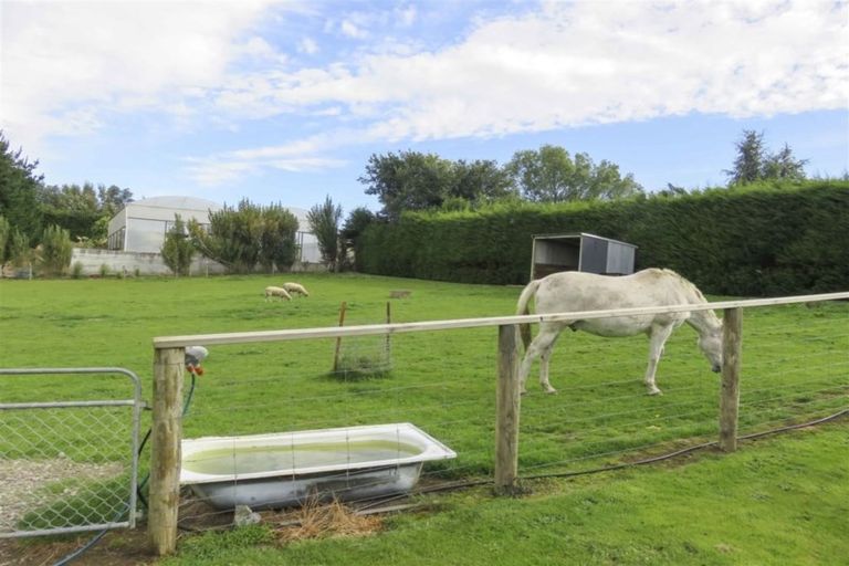 Photo of property in 16 Lorne Dacre Road, Lorneville, Invercargill, 9876