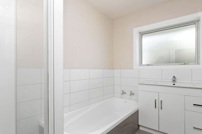 Photo of property in 12 Kuaka Crescent, Bromley, Christchurch, 8062