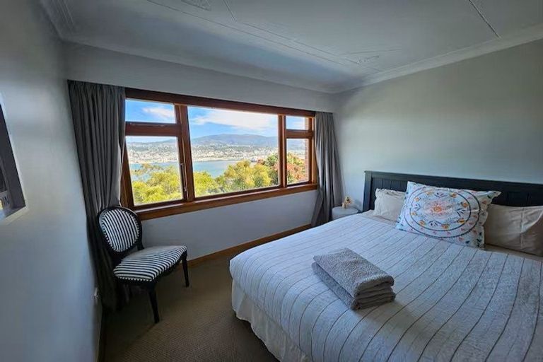 Photo of property in 52 Shandon Road, Vauxhall, Dunedin, 9013