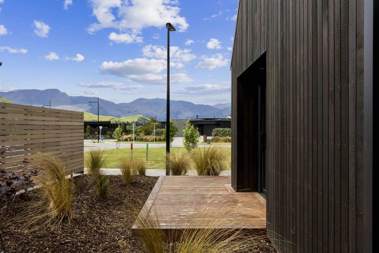 Photo of property in 6 Carrick Lane, Lake Hayes, Queenstown, 9304