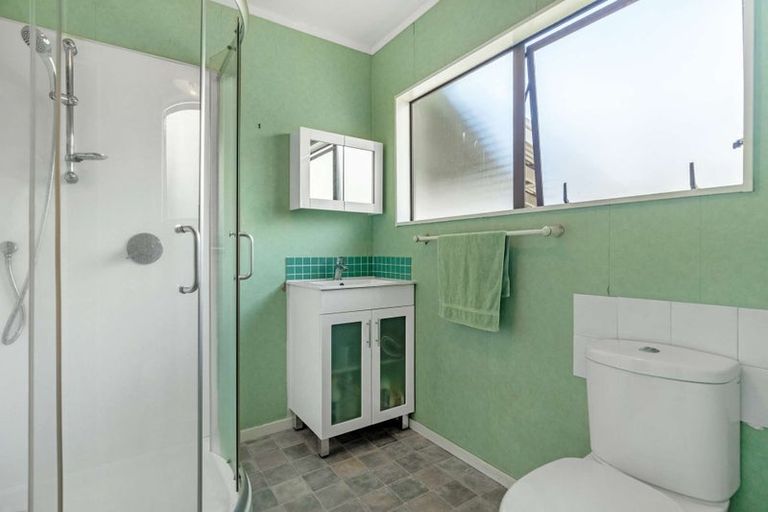 Photo of property in 15a Wingrove Road, Owhata, Rotorua, 3010