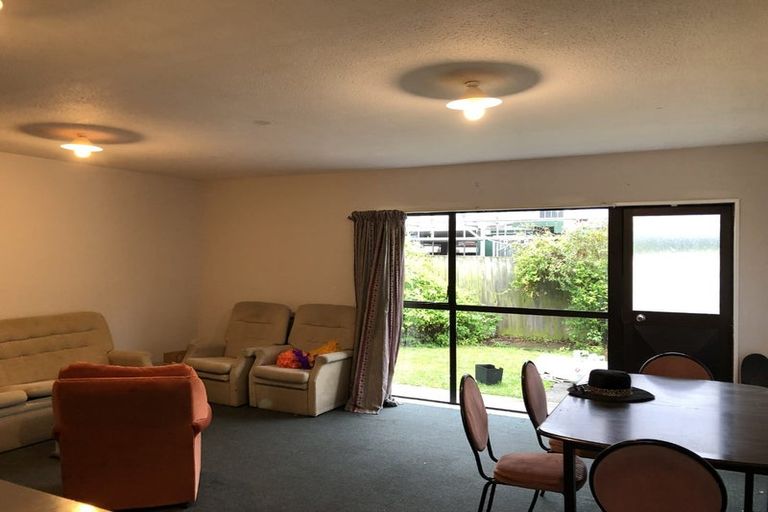 Photo of property in 1/23 Newnham Terrace, Upper Riccarton, Christchurch, 8041