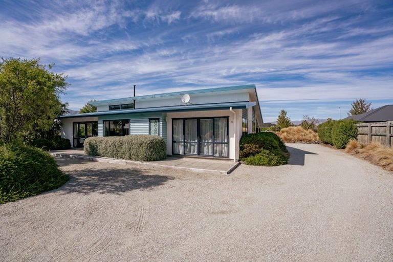 Photo of property in 20 Timsfield Drive, Lake Hawea, Wanaka, 9382