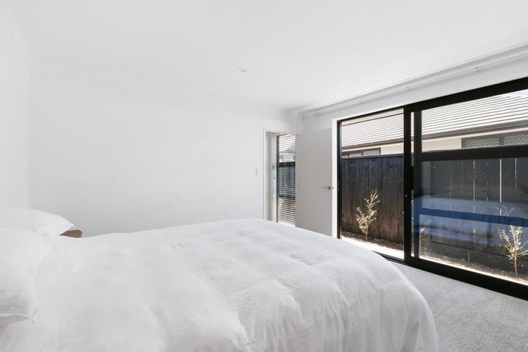 Photo of property in 55 Hills View Drive, Papamoa, 3118