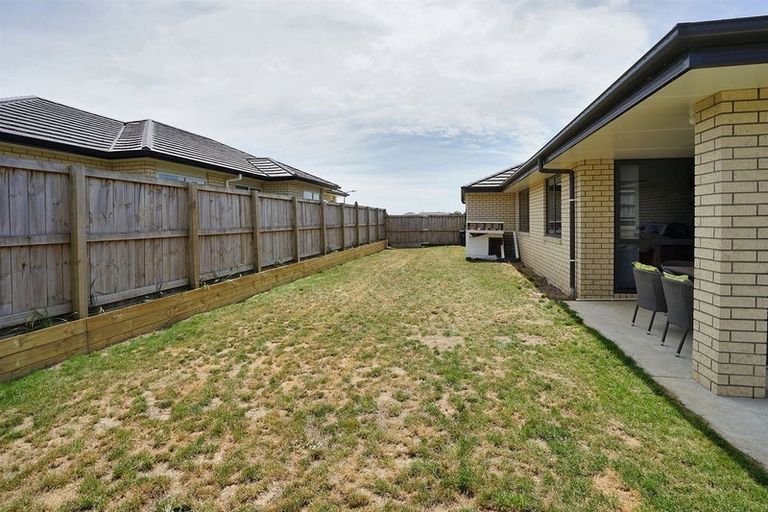 Photo of property in 266 Dixon Road, Fitzroy, Hamilton, 3206