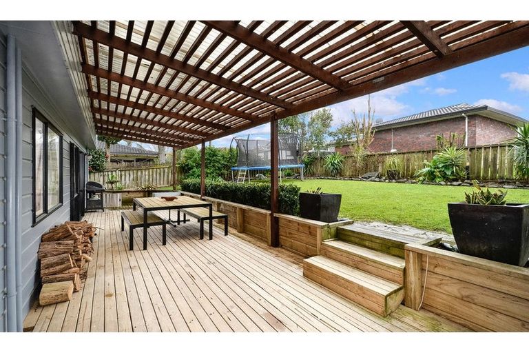 Photo of property in 6 Tokay Place, Huapai, Kumeu, 0810