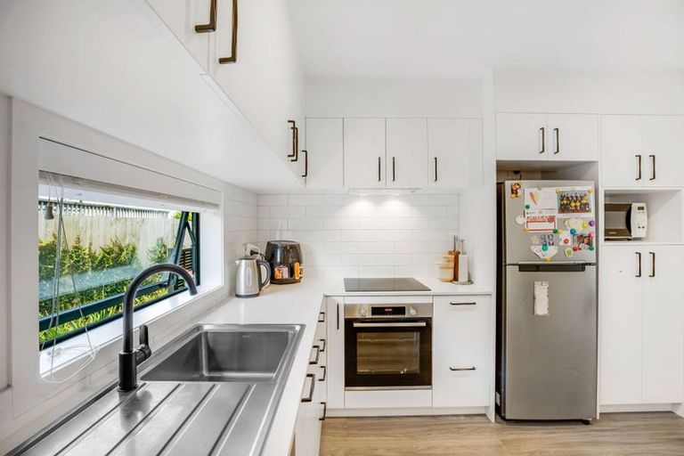 Photo of property in 2d Ellen Avenue, Hillcrest, Auckland, 0627