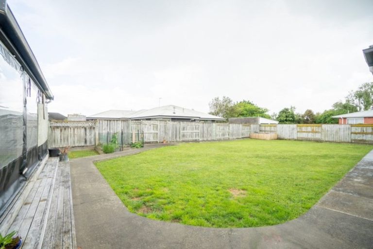 Photo of property in 653 Featherston Street, Roslyn, Palmerston North, 4414