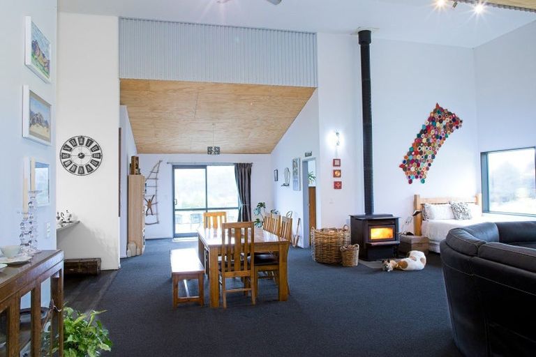 Photo of property in 670 Kumara-inchbonnie Road, Dunganville, Kumara, 7875