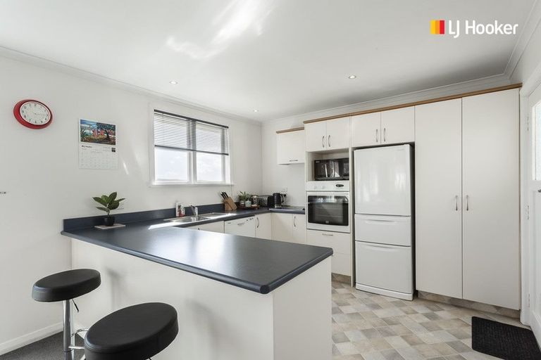 Photo of property in 194 Brockville Road, Brockville, Dunedin, 9011