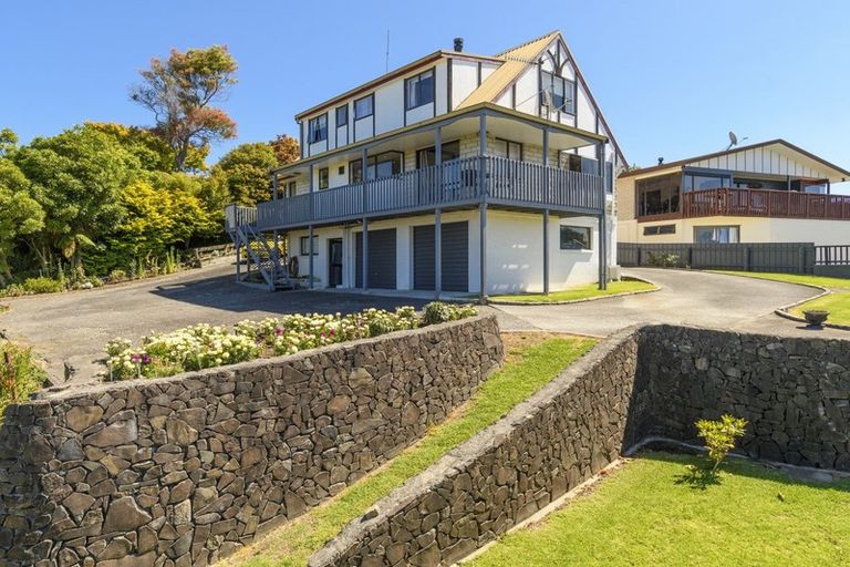 Photo of property in 247 Bellevue Road, Bellevue, Tauranga, 3110