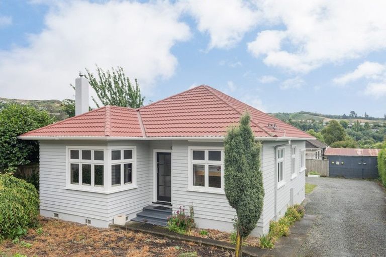 Photo of property in 114 Waimea Road, Nelson South, Nelson, 7010