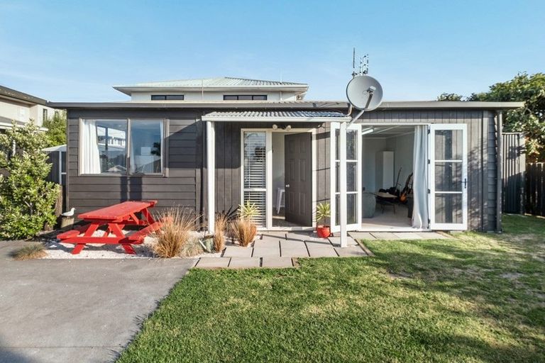 Photo of property in 26 Riverton Road, Mount Maunganui, 3116