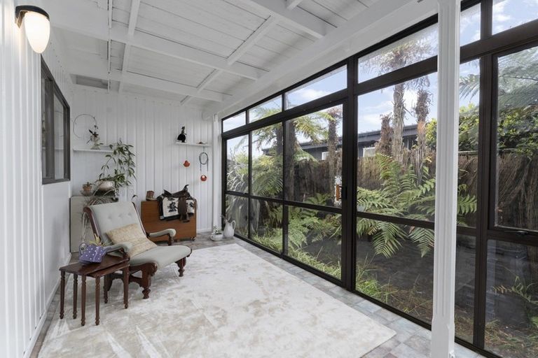 Photo of property in 30 Rimu Street, Waikanae, 5036