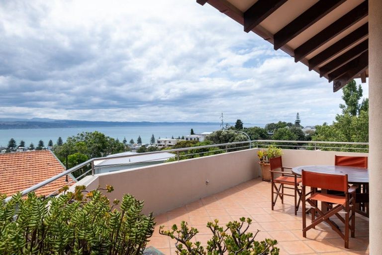 Photo of property in 25b George Street, Hospital Hill, Napier, 4110