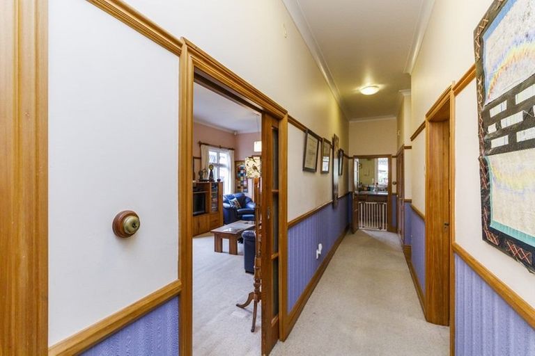 Photo of property in 9 Oxford Street, Hokowhitu, Palmerston North, 4410