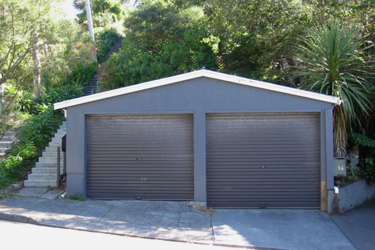 Photo of property in 38 Nicholson Road, Khandallah, Wellington, 6035