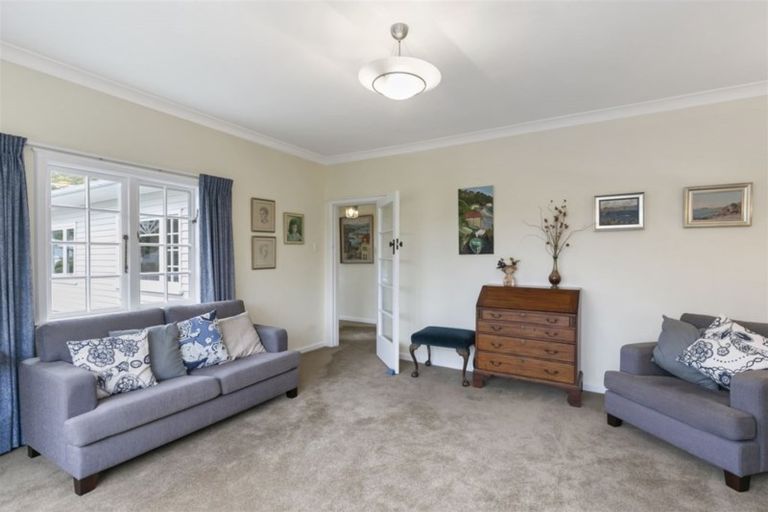 Photo of property in 15 Madras Street, Khandallah, Wellington, 6035