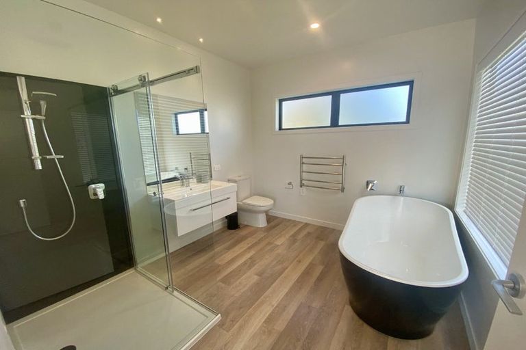 Photo of property in 6 Clutha Place, Wanaka, 9305