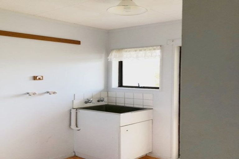 Photo of property in 1/75 Monarch Avenue, Hillcrest, Auckland, 0627