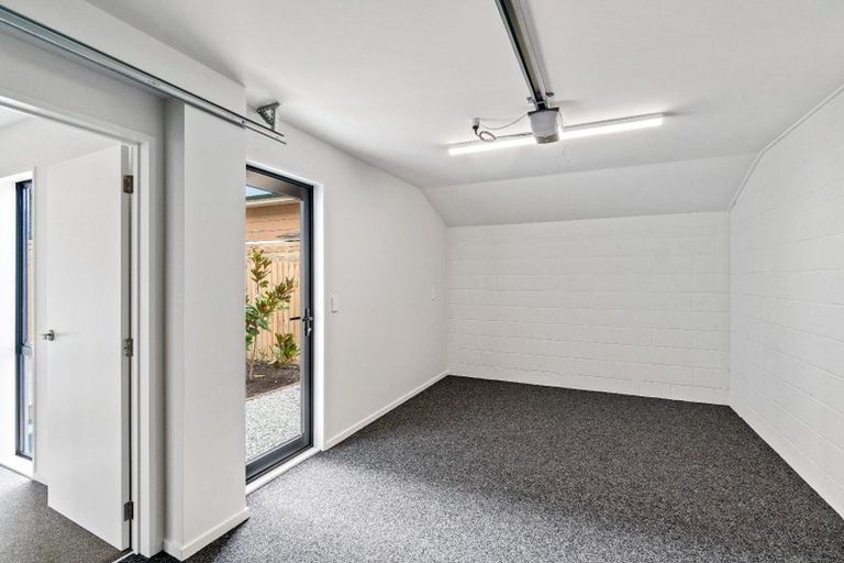 Photo of property in 4/75 Barbour Street, Waltham, Christchurch, 8011