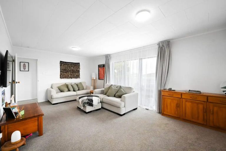 Photo of property in 4 Leyton Place, Nawton, Hamilton, 3200