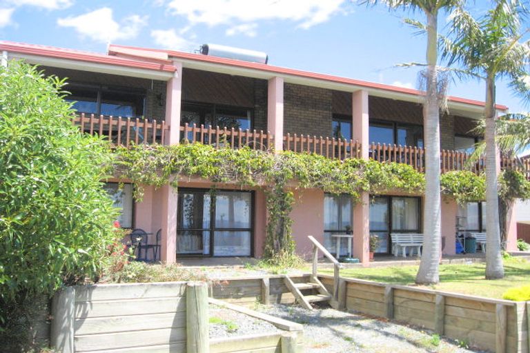Photo of property in 14 Leslie Road, Cable Bay, 0420