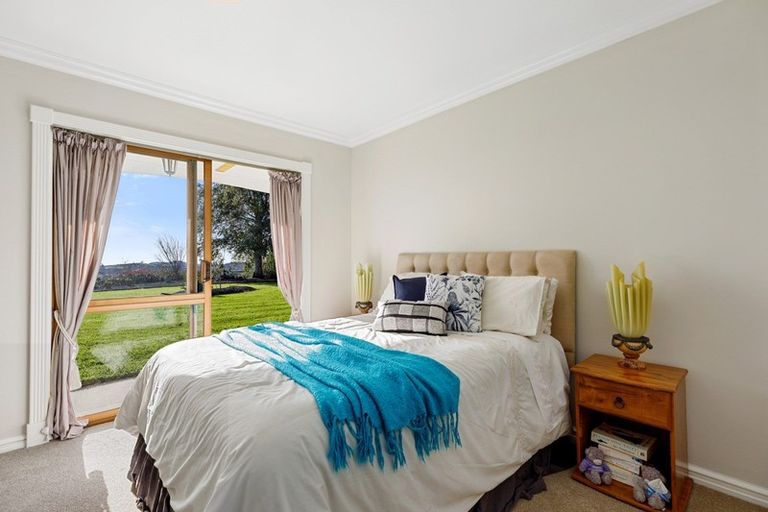 Photo of property in 12 Tobacco Hill, Welcome Bay, Tauranga, 3175