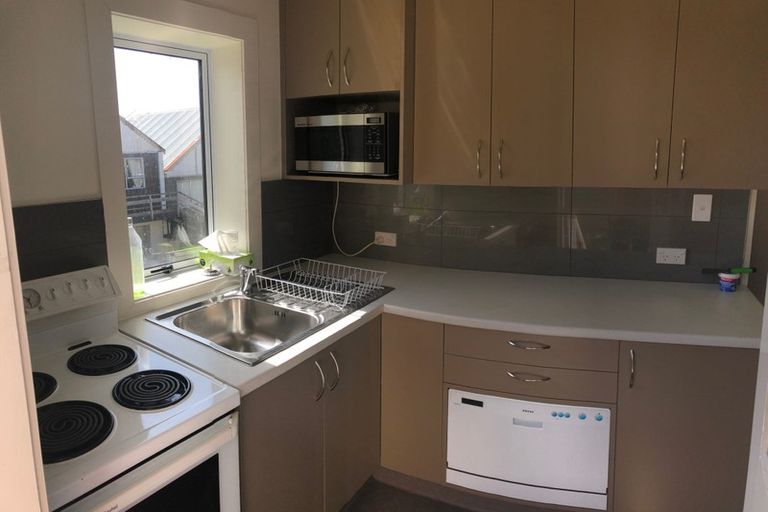 Photo of property in 114 Maitland Street, Dunedin Central, Dunedin, 9016