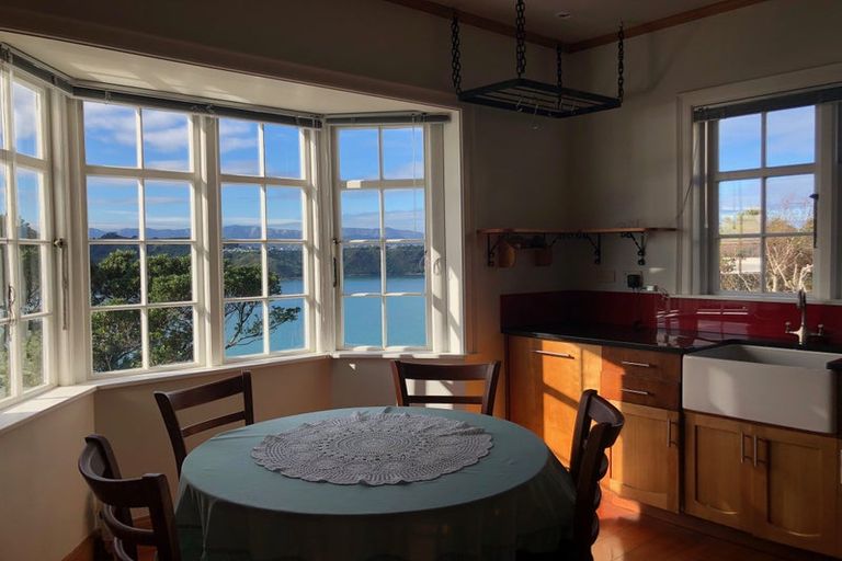 Photo of property in 41 Grafton Road, Roseneath, Wellington, 6011