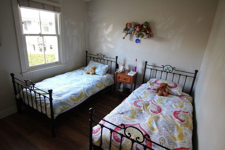 Photo of property in 1j George Street, Newmarket, Auckland, 1023