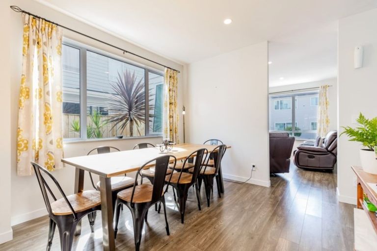 Photo of property in 41 Remuremu Street, Long Bay, Auckland, 0630