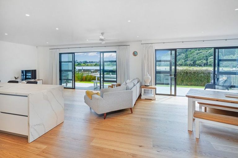 Photo of property in 15/6 The Marina, Tairua, 3508
