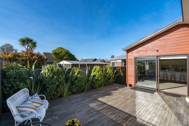 Photo of property in 24b Hargest Crescent, Saint Kilda, Dunedin, 9012