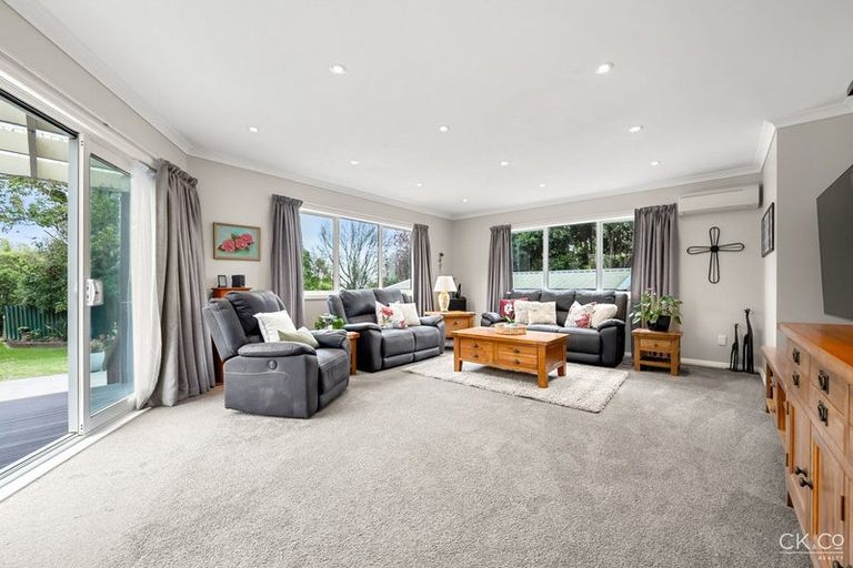 Photo of property in 144 Riverside Drive, Waiwhetu, Lower Hutt, 5010