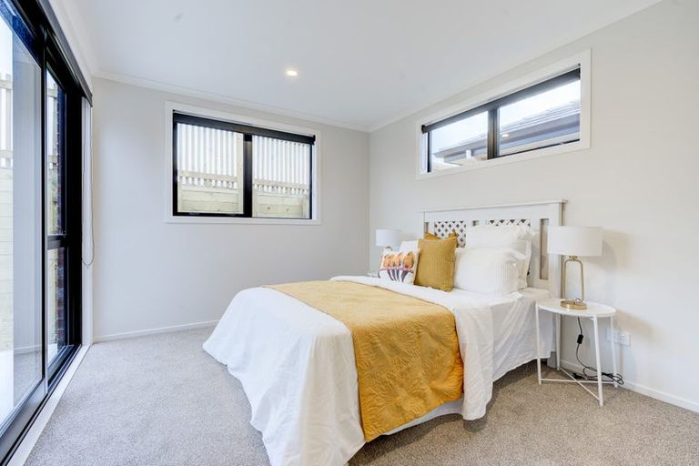 Photo of property in 23 Waruhia Crescent, Rototuna North, 3281